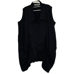 Joozie Cotton Women's Stylish Zip Front Asymmetrical Relaxed‎ Vest in Black